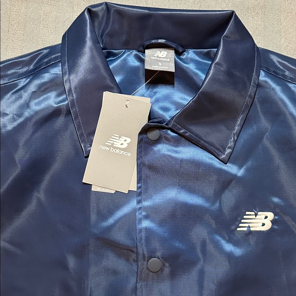 New Balance Greatest Hits Coaches Jacket NWT S - Picture 2 of 4
